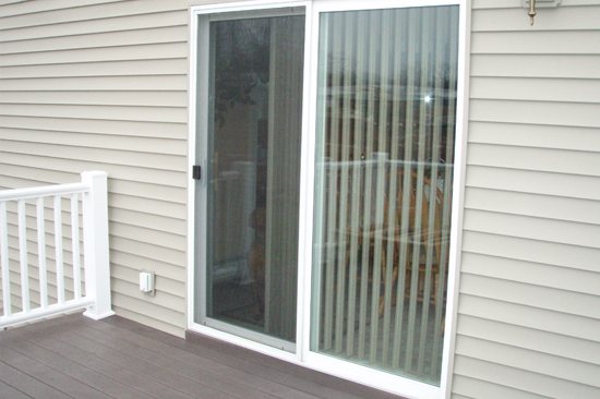 Loma Linda-screen-door-repair